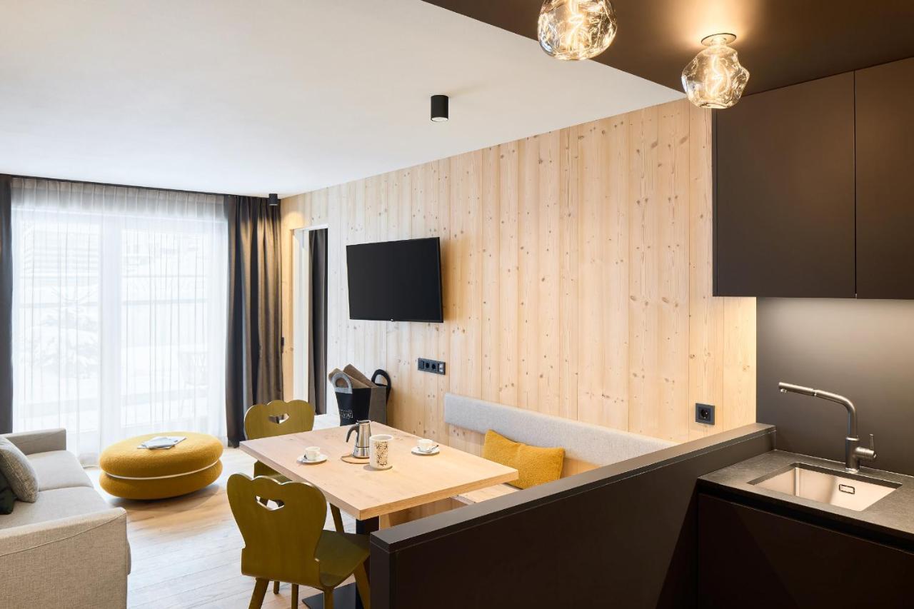 Movi Family Apart-Hotel ****S Corvara In Badia Exterior foto